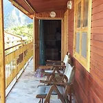 Bed & Breakfast Rosemary Kuetle Pansiyon Çıralı