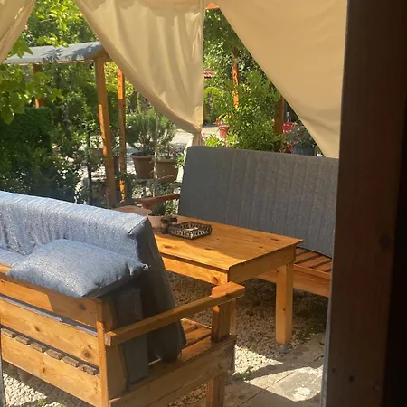Bed & Breakfast Rosemary 4*