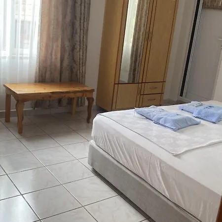 Rosemary Kuetle Bed & Breakfast Çıralı