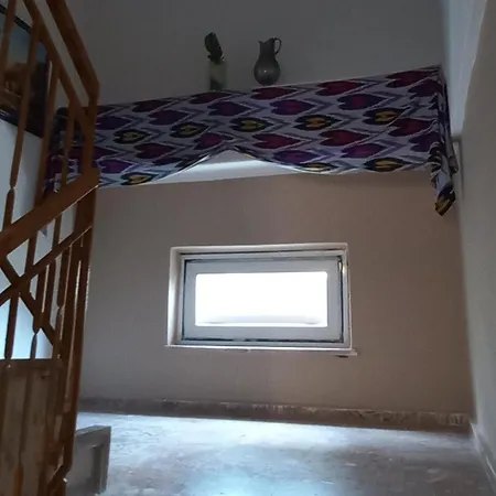 Rosemary Bed & Breakfast 4*