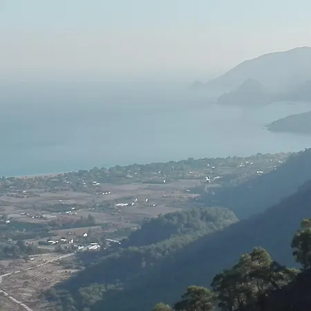 Rosemary Oda ve Kahvaltı Çıralı